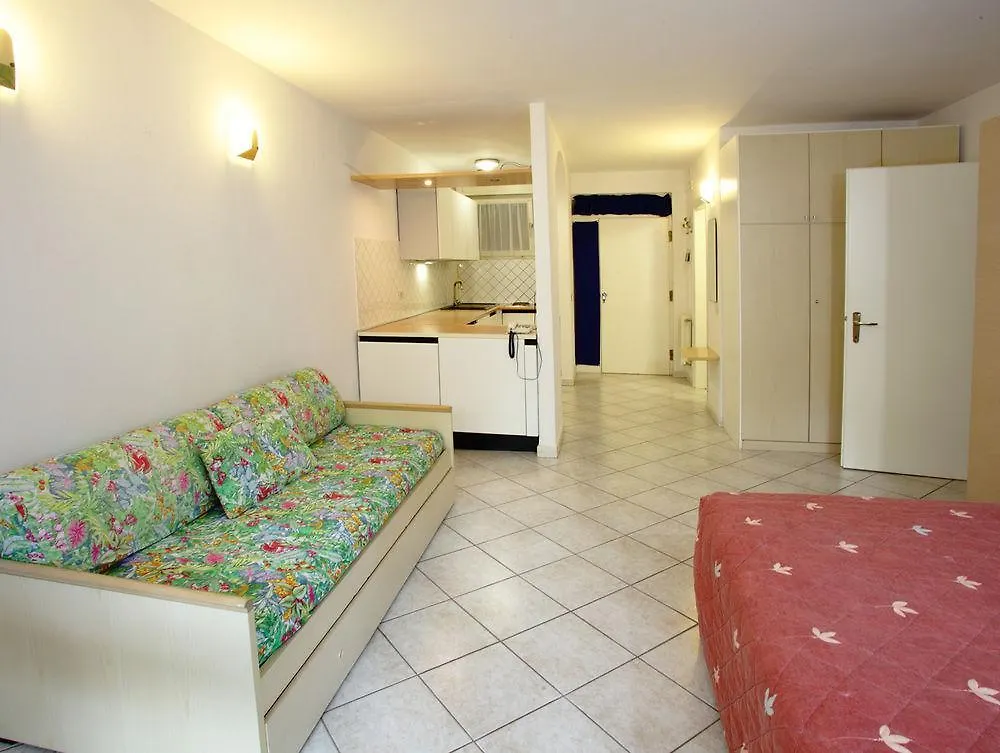 Aparthotel Residence Casa Di Caccia Marina Di Bibbona